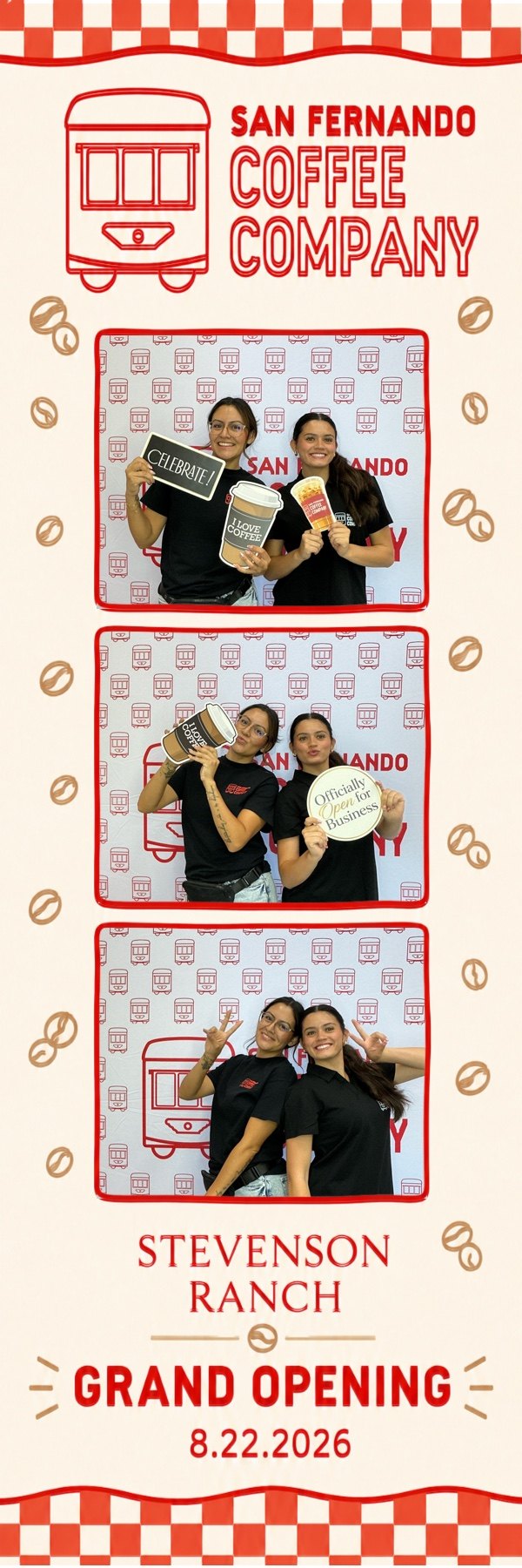 La Vida photo strip, Grand Opening
